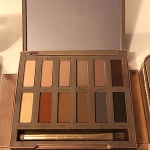 🦋Urban Decay Naked Ultimate Basics Palette🦋